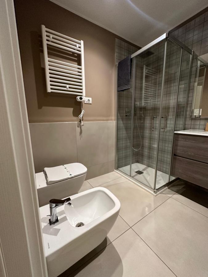 Apartments Ennio Top Class Bari Exterior foto