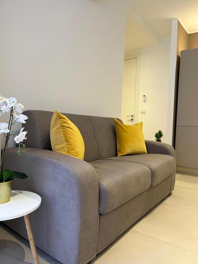Apartments Ennio Top Class Bari Exterior foto